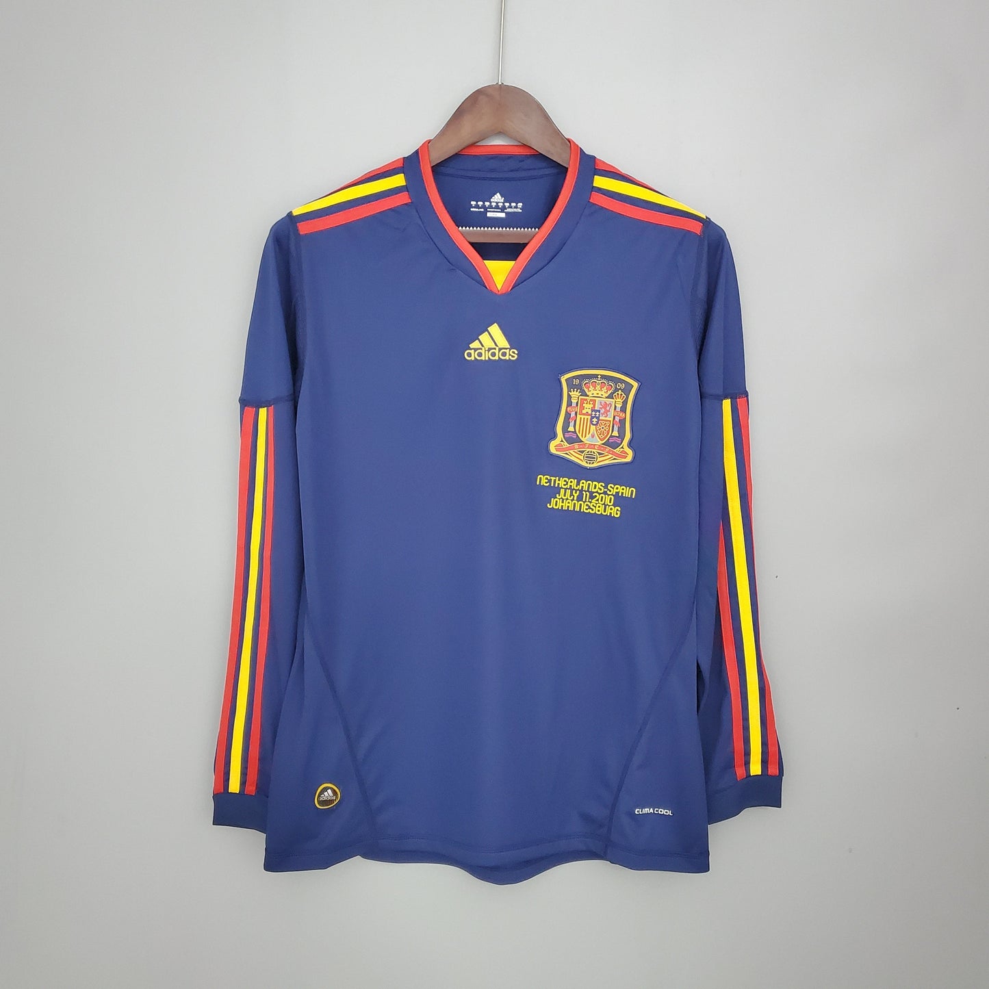 2010 Spain Away