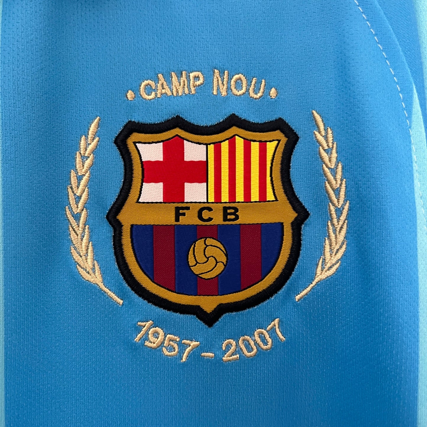 Retro Barcelona 07/08 Away