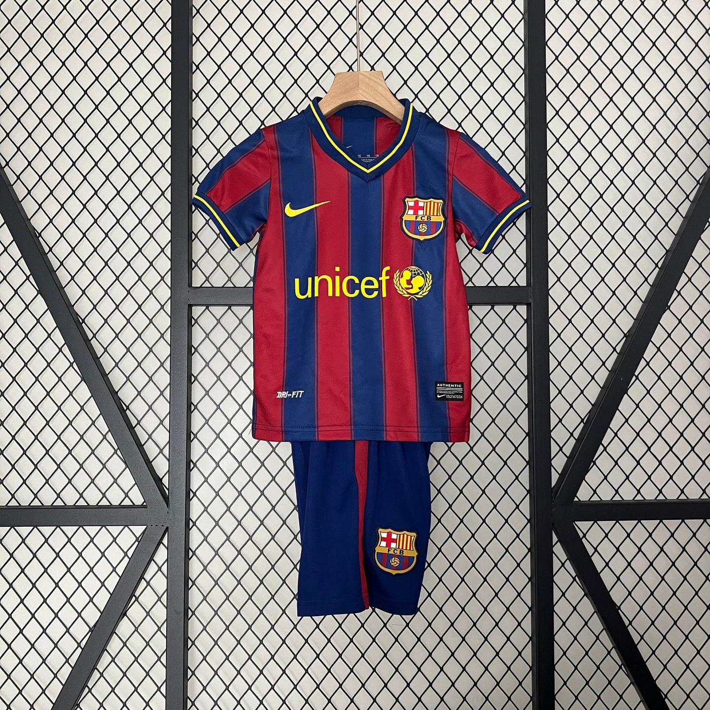 Kids Barcelona home 09/10