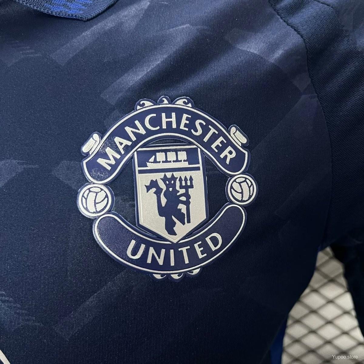 Manchester United 24/25 Away