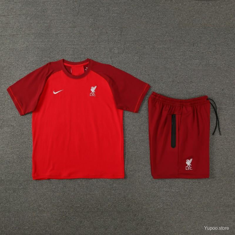 23/24Liverpool red cotton short sleeve with short