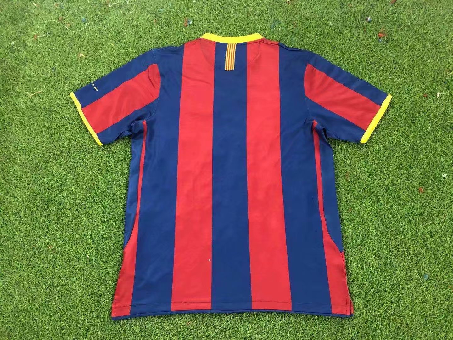 2010 -2011 Barcelona home