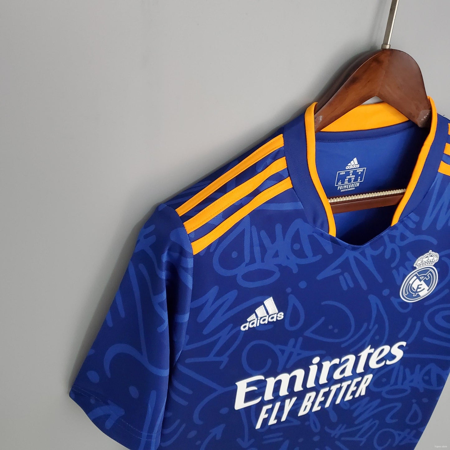 21/22 Real Madrid away Soccer Jersey